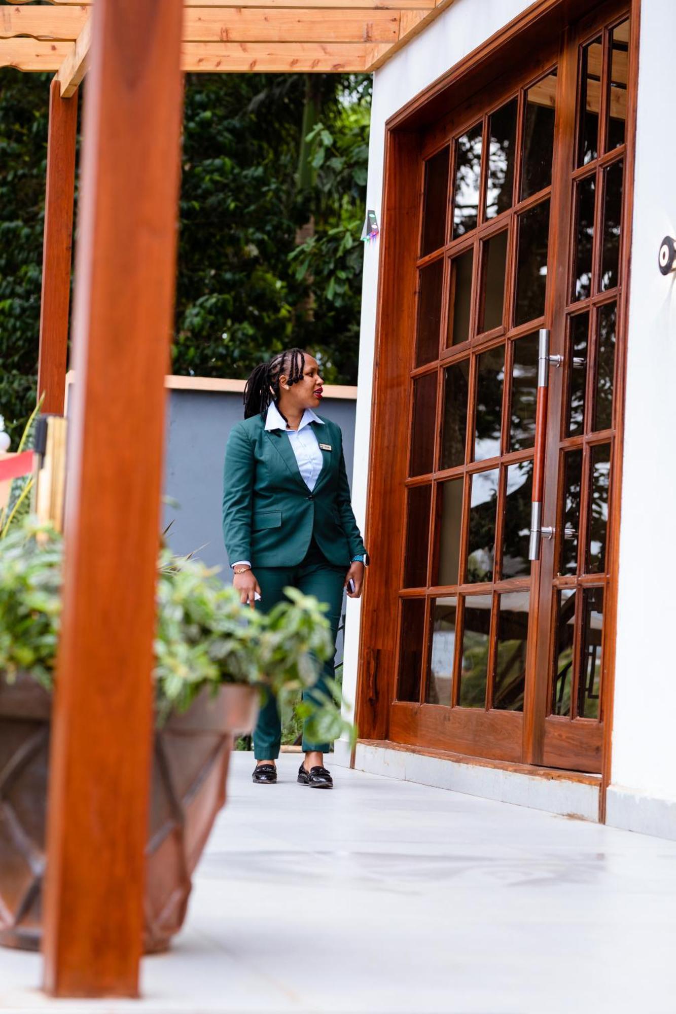 Greenside Hotel Arusha Exteriör bild
